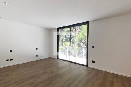 Suíte 1 de casa de condomínio à venda com 4 quartos, 320m² em Alphaville, Santana de Parnaíba
