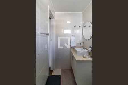 Apartamento à venda com 129m², 3 quartos e 2 vagas Apartamento à venda com 129m², 3 quartos e 2 vagasSuíte