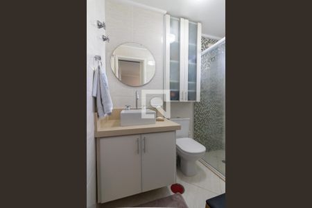 Apartamento à venda com 129m², 3 quartos e 2 vagas Apartamento à venda com 129m², 3 quartos e 2 vagasSuíte