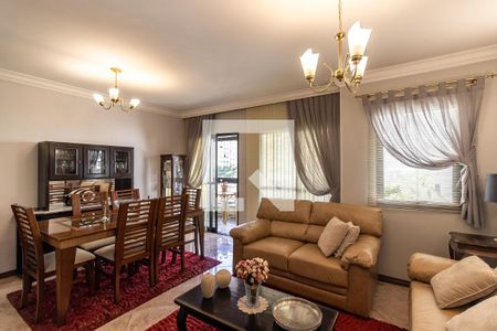 Apartamento à venda com 129m², 3 quartos e 2 vagas Apartamento à venda com 129m², 3 quartos e 2 vagasSala