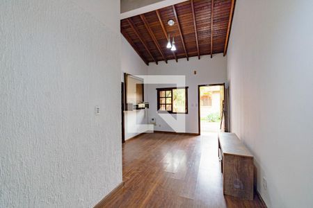 Sala de casa de condomínio à venda com 2 quartos, 85m² em Estância Velha, Canoas