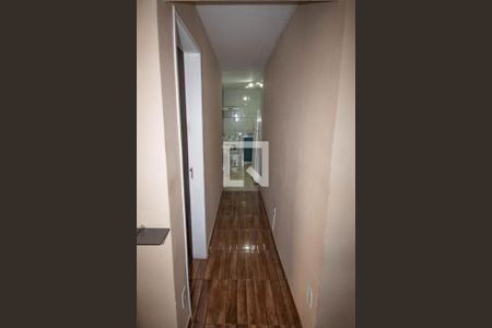 Corredor de apartamento à venda com 2 quartos, 60m² em Penha, Rio de Janeiro