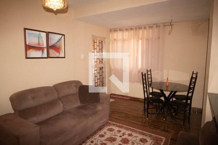 Apartamento à venda com 60m², 2 quartos e 1 vaga Apartamento à venda com 60m², 2 quartos e 1 vagaSala