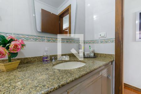 Apartamento à venda com 395m², 4 quartos e 2 vagasBanheiro