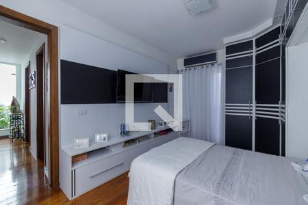 Apartamento à venda com 395m², 4 quartos e 2 vagasQuarto 2