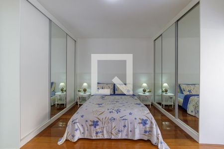 Apartamento à venda com 395m², 4 quartos e 2 vagasSuíte 1