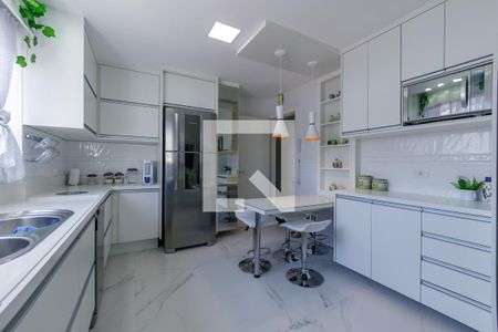 Apartamento à venda com 395m², 4 quartos e 2 vagasCozinha