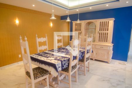 Sala de apartamento à venda com 4 quartos, 200m² em Copacabana, Rio de Janeiro