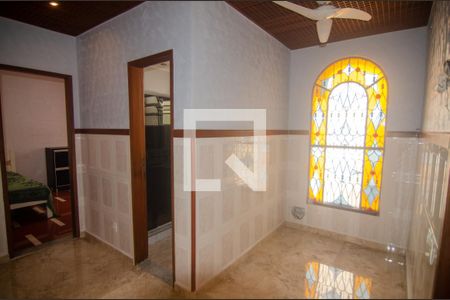 Apartamento à venda com 200m², 4 quartos e 1 vaga Apartamento à venda com 200m², 4 quartos e 1 vagaCorredor