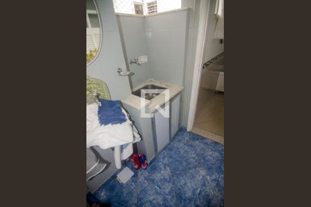 Apartamento à venda com 200m², 4 quartos e 1 vaga Apartamento à venda com 200m², 4 quartos e 1 vagaÁrea de Serviço