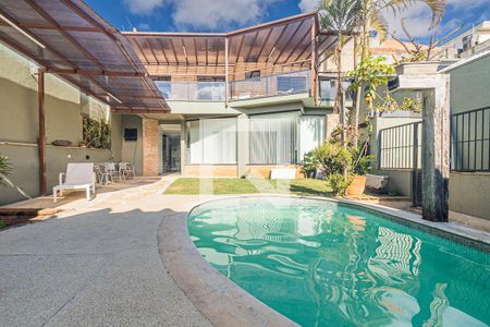 Casa para alugar com 350m², 3 quartos e 4 vagasÁrea comum