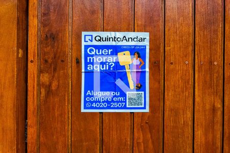 Casa para alugar com 350m², 3 quartos e 4 vagasFachada com Plaquinha