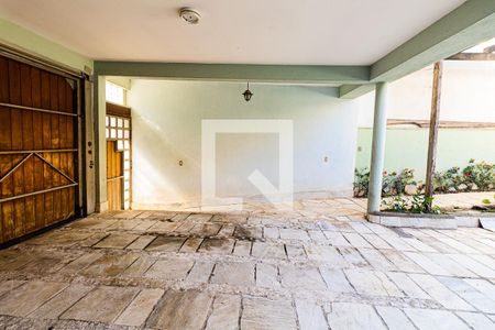 Casa para alugar com 350m², 3 quartos e 4 vagasGaragem