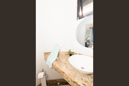 Casa para alugar com 350m², 3 quartos e 4 vagasLavabo