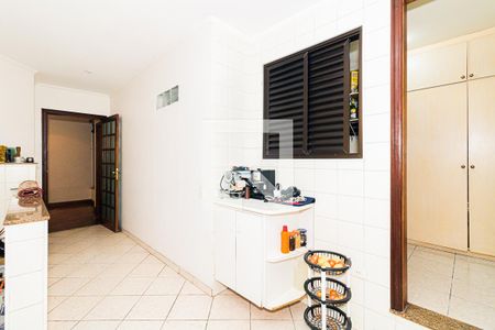 Casa para alugar com 350m², 3 quartos e 4 vagasÁrea de Serviço