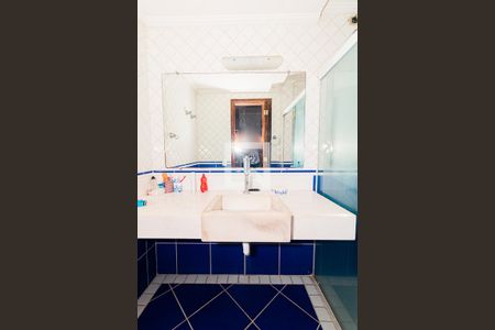 Casa para alugar com 350m², 3 quartos e 4 vagasBanheiro da Suíte 2