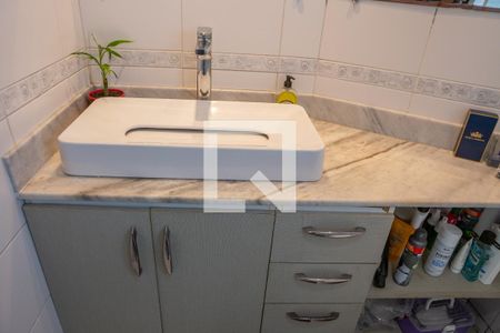 Apartamento à venda com 64m², 2 quartos e 2 vagasBanheiro da Suíte