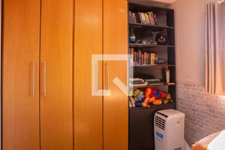 Apartamento à venda com 64m², 2 quartos e 2 vagasQuarto