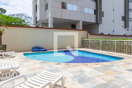 Apartamento à venda com 64m², 2 quartos e 2 vagasÁrea comum - Piscina
