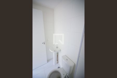 Apartamento à venda com 32m², 2 quartos e sem vaga Apartamento à venda com 32m², 2 quartos e sem vagaBanheiro