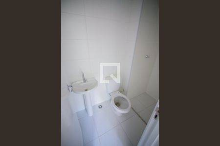 Apartamento à venda com 32m², 2 quartos e sem vaga Apartamento à venda com 32m², 2 quartos e sem vagaBanheiro