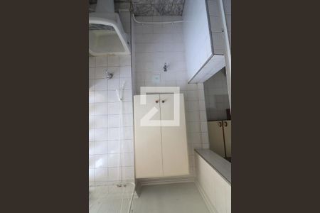 Apartamento para alugar com 67m², 2 quartos e 1 vagaÁrea de Serviço