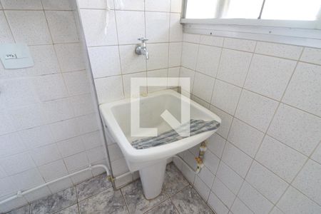 Apartamento para alugar com 67m², 2 quartos e 1 vagaÁrea de Serviço