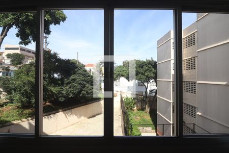 Janela Sala  de apartamento para alugar com 2 quartos, 67m² em Parque Peruche, São Paulo