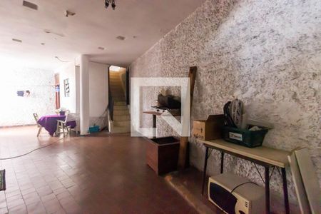 Casa à venda com 300m², 3 quartos e 3 vagasÁrea de Serviço