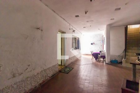 Casa à venda com 300m², 3 quartos e 3 vagasÁrea de Serviço