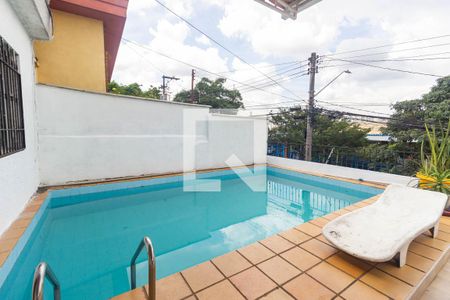 Casa à venda com 300m², 3 quartos e 3 vagasPiscina