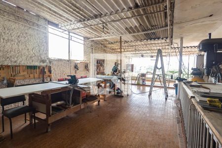 Casa à venda com 300m², 3 quartos e 3 vagasVaranda