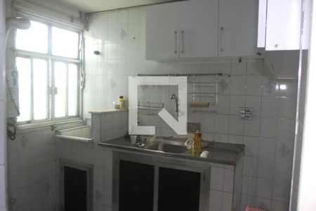 Cozinha  de apartamento à venda com 2 quartos, 55m² em Inhauma, Rio de Janeiro