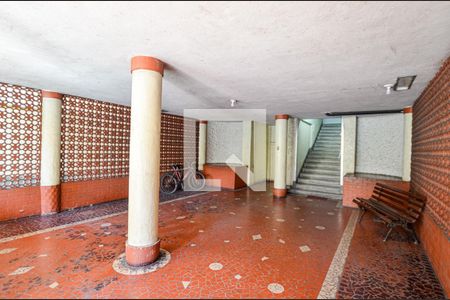 Entrada de apartamento à venda com 2 quartos, 80m² em Icaraí, Niterói
