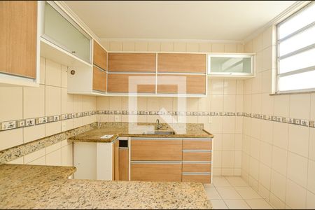 Apartamento à venda com 80m², 2 quartos e 1 vaga Apartamento à venda com 80m², 2 quartos e 1 vagaCozinha