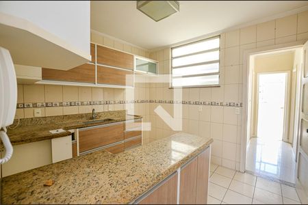 Apartamento à venda com 80m², 2 quartos e 1 vaga Apartamento à venda com 80m², 2 quartos e 1 vagaCozinha