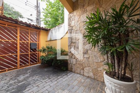 Casa à venda com 319m², 3 quartos e 3 vagasEntrada