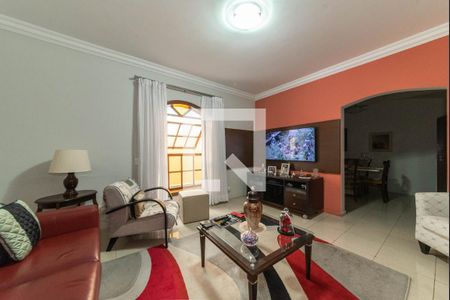 Sala de TV de casa à venda com 3 quartos, 319m² em Bosque da Saúde, São Paulo