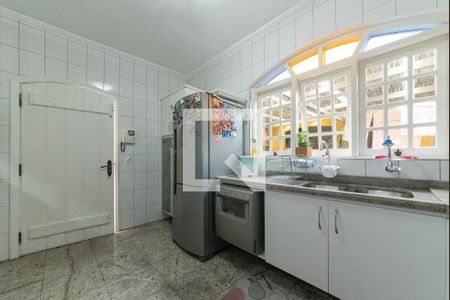 Casa à venda com 319m², 3 quartos e 3 vagasCozinha