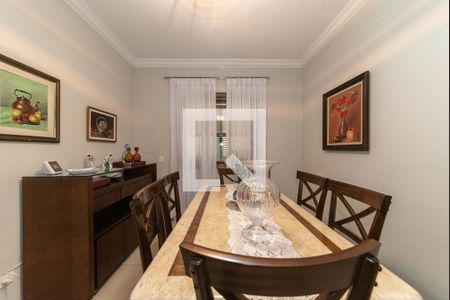 Casa à venda com 319m², 3 quartos e 3 vagasSala de Jantar