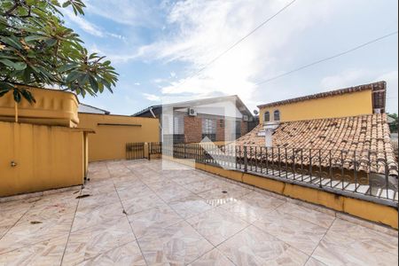 Casa à venda com 319m², 3 quartos e 3 vagasSolarium