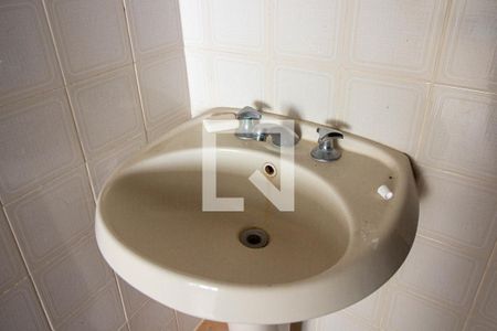 Apartamento para alugar com 66m², 2 quartos e 1 vagaBanheiro Social