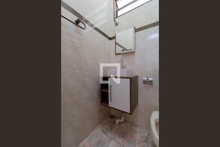Lavabo  de casa para alugar com 2 quartos, 90m² em Vila Ré, São Paulo