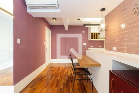 Sala de apartamento para alugar com 2 quartos, 83m² em Indianópolis, São Paulo