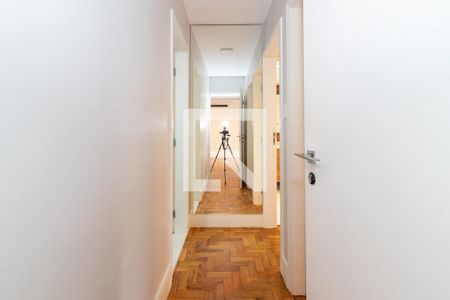 Corredor de apartamento para alugar com 2 quartos, 83m² em Indianópolis, São Paulo