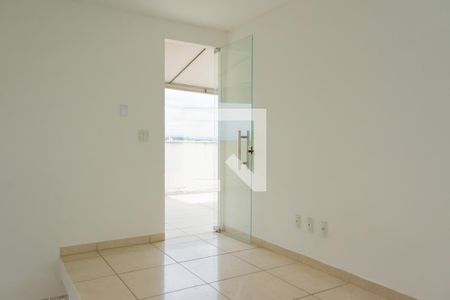 Apartamento à venda com 80m², 2 quartos e 1 vagaÁrea de serviço