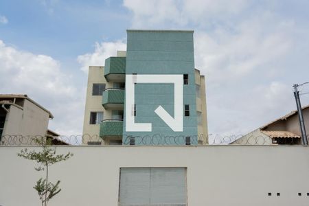 Apartamento à venda com 80m², 2 quartos e 1 vagaFachada