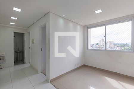 Sala de apartamento para alugar com 2 quartos, 37m² em Parque São Vicente, Santo André