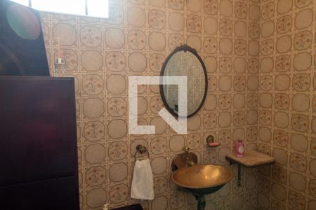 Casa à venda com 400m², 3 quartos e 4 vagas Casa à venda com 400m², 3 quartos e 4 vagasLavabo