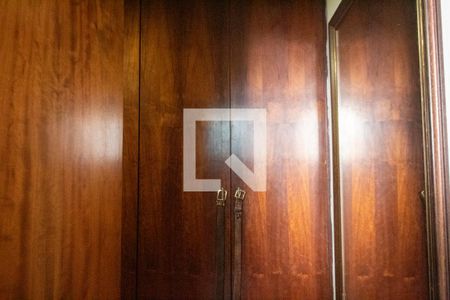 Casa à venda com 400m², 3 quartos e 4 vagas Casa à venda com 400m², 3 quartos e 4 vagasCloset da suíte 1